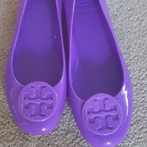8 to 81/2 Tory Burch jellys